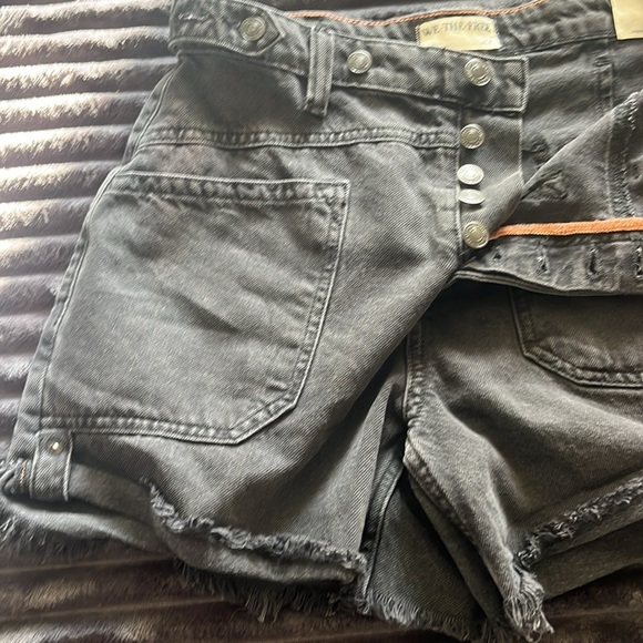 Free People We The Free Pamela Midrise Cuffed Denim Shorts | Size 27 | NWT - Picture 7 of 9